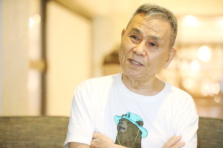 「『あかね空』で直木賞にとどいたときは、町内で餠つきをやってくれた。一升臼で、それぞれ紅白の餠をね。つまり二升だよ」