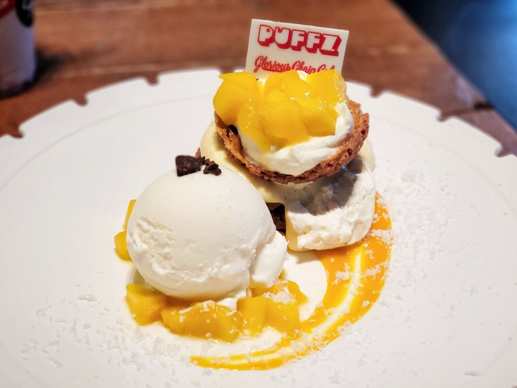 期間限定：2021年7月1日(木)～8月31日(火) トロピカルマンゴーオープンシューサンド 900円。