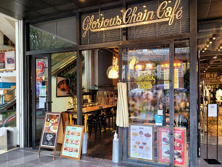 Glorious Chain Cafe