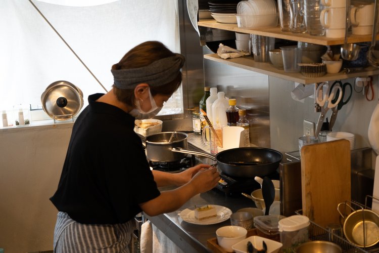 店主の井澤みちるさん。