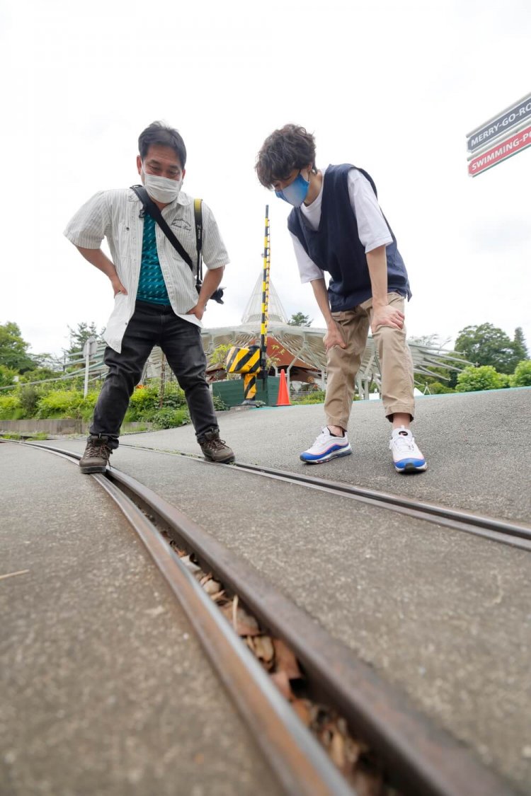 思わずレールの幅を確認しちゃうのは鉄ちゃんの性。ちなみに幅は24インチ(609.6㎜)だ。