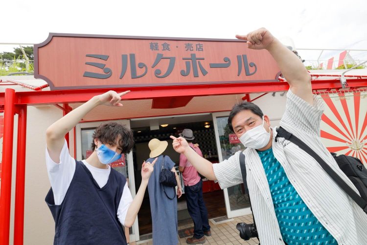 テイクアウトもできて外でも飲食できる「ミルクホール」。