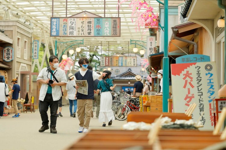 ぶらぶら歩いているだけで“なにか”が起こる「夕日の丘商店街」。