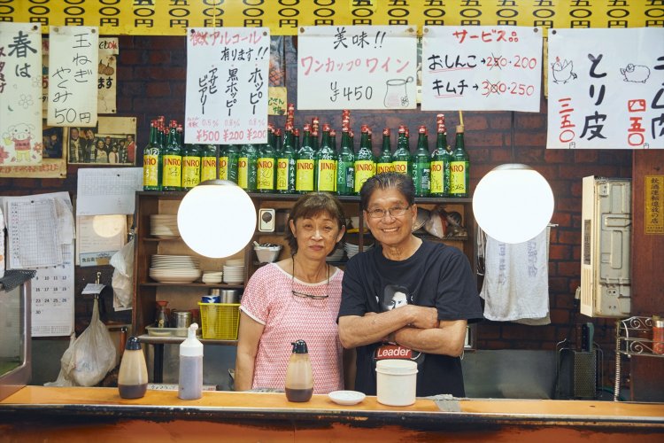 創業者である小原昭人さんのこの笑顔よ。長年連れ添う奥様もここにほれたに違いない。