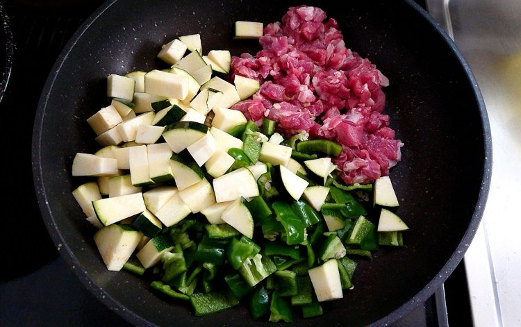 ラムやズッキーニなど