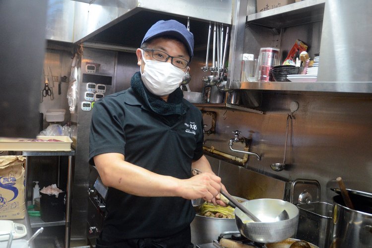 お話を伺った店長の安田貴則さん。川崎ラゾーナから大井町に移転した際は客層の変化には敏感だった様子。