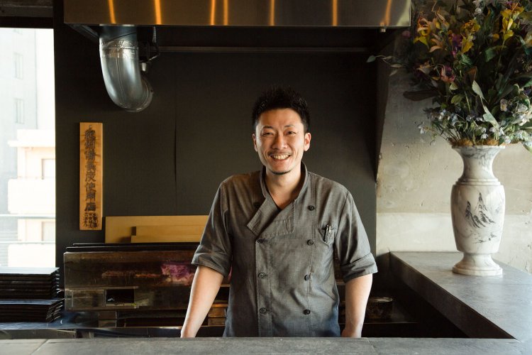 シェフの高田吉彦さんが和牛料理を考案。ランチに、ユッケ丼なども用意。