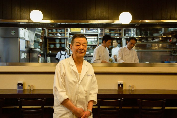 3代目の東俊治さん。