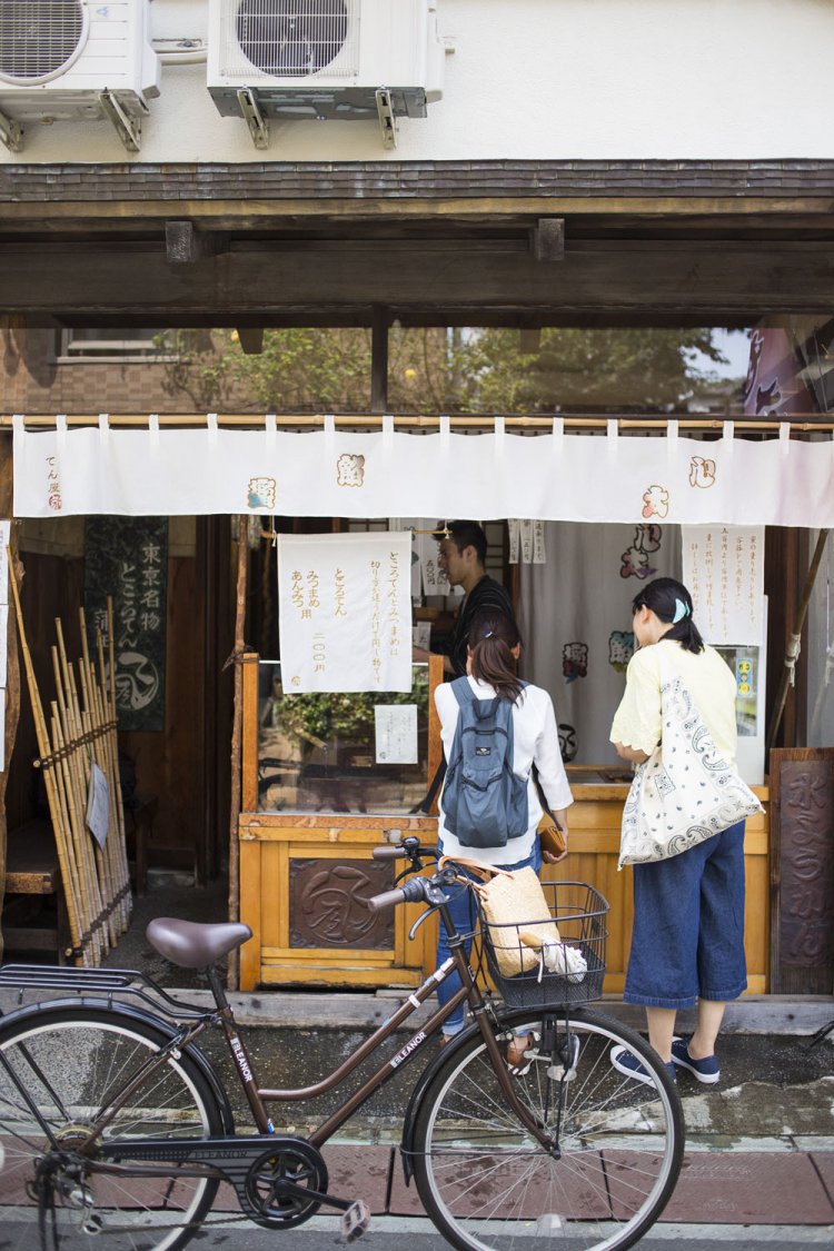 店頭で持ち帰り用を販売。