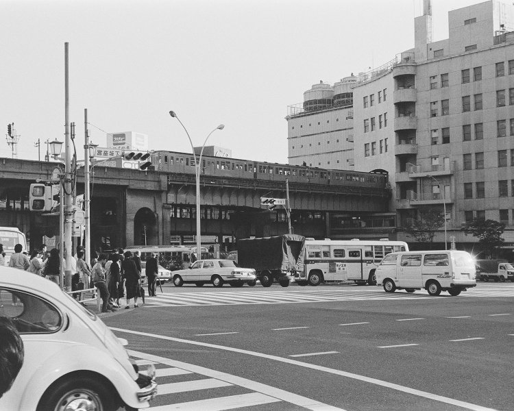 3_p066渋谷宮益坂下