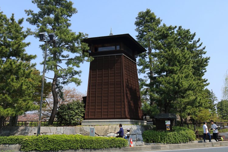 11_札場河岸公園_望楼1