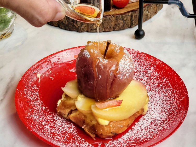 HAUTE COUTURE・CAFE