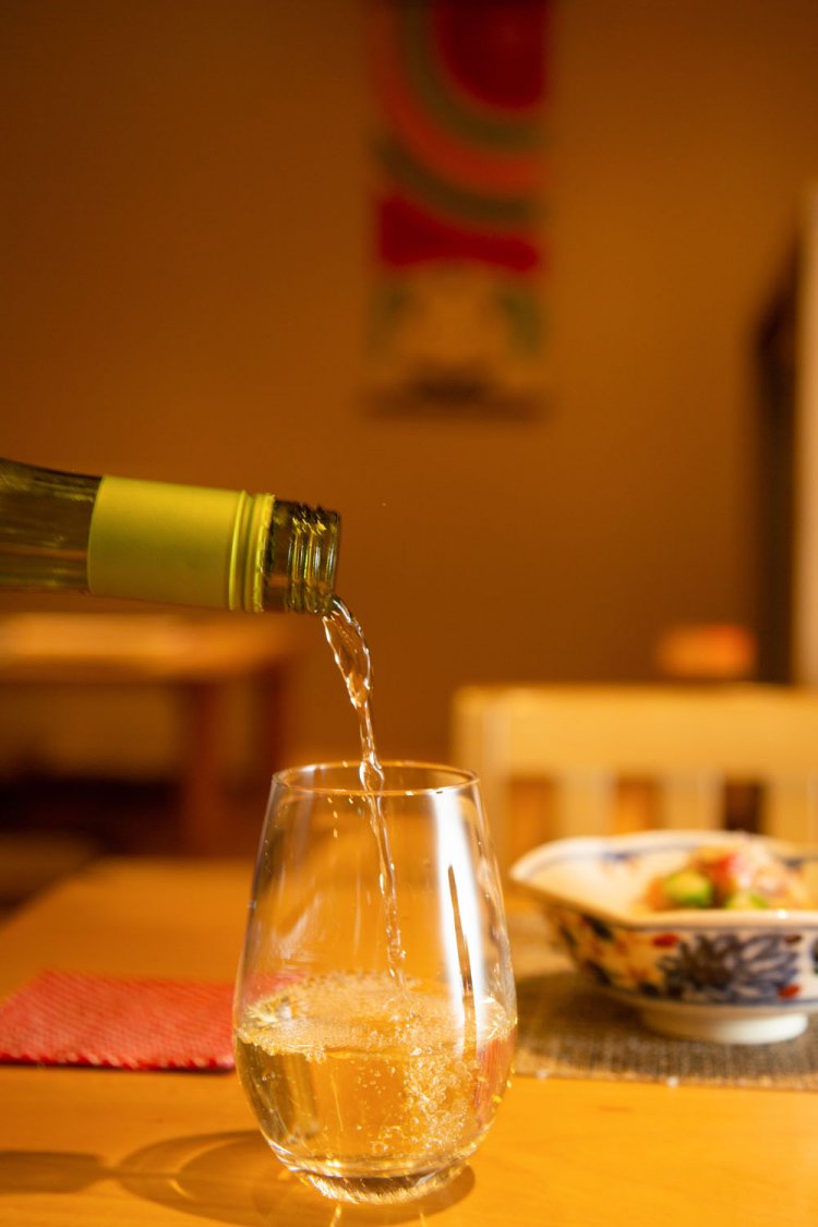 日替わりで用意されるグラスワインは770円～。