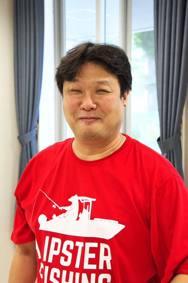 2004年パラリンピック銅メダリストの杉内周作さん。小学生から水泳を始めたが、20代で網膜色素変性症という視覚障がいが判明してパラの道に進む。