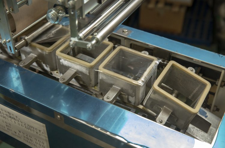 豆腐パック用のACFK型。