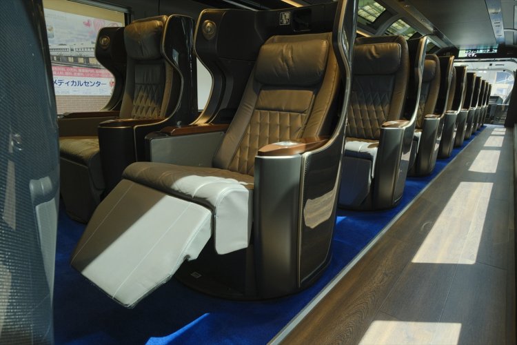 サフィール踊り子