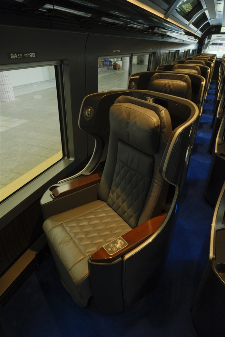 サフィール踊り子