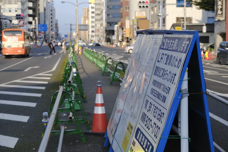 LRTが中央を走る予定の鬼怒通り。