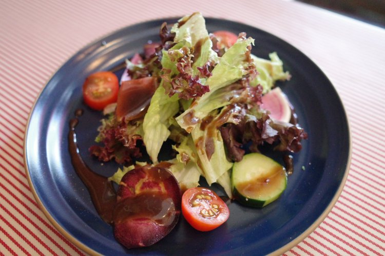 サラダは野菜の味が濃い！