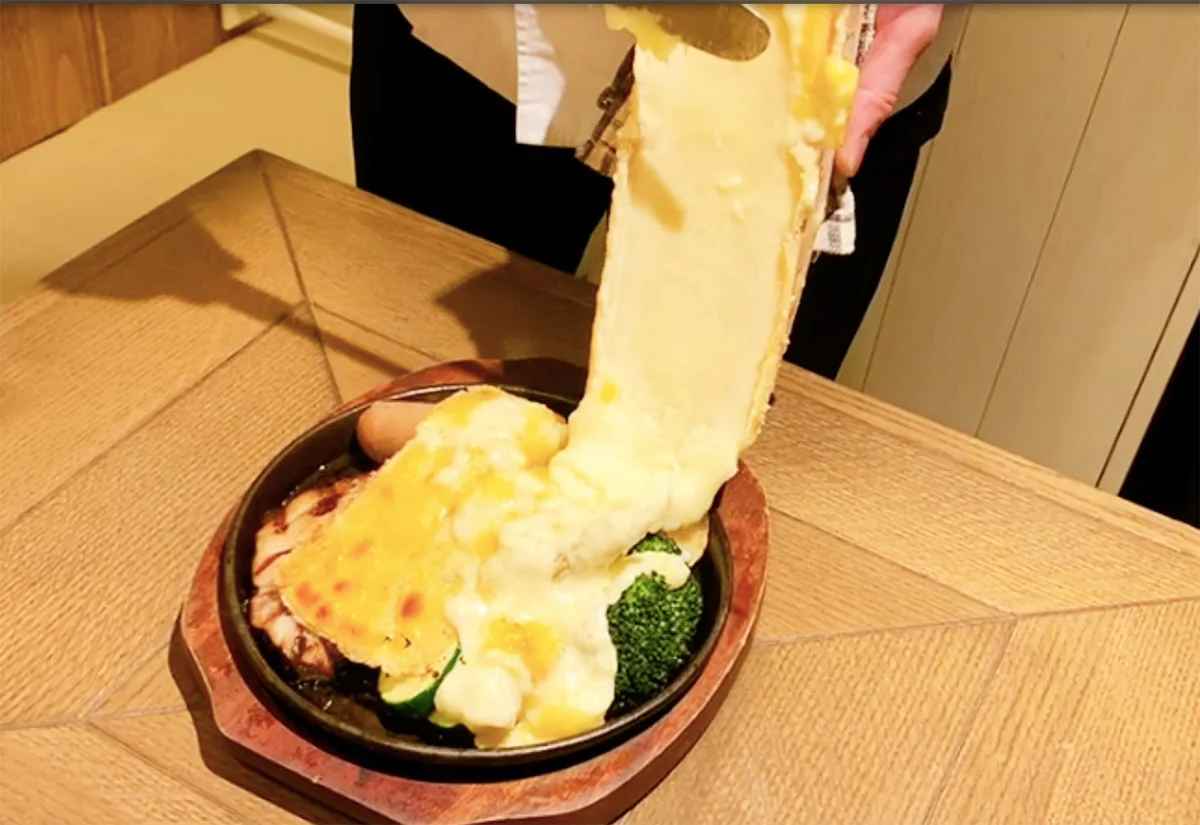 Cheese Cheese Meat Comte 池袋 洋食 さんたつ By 散歩の達人