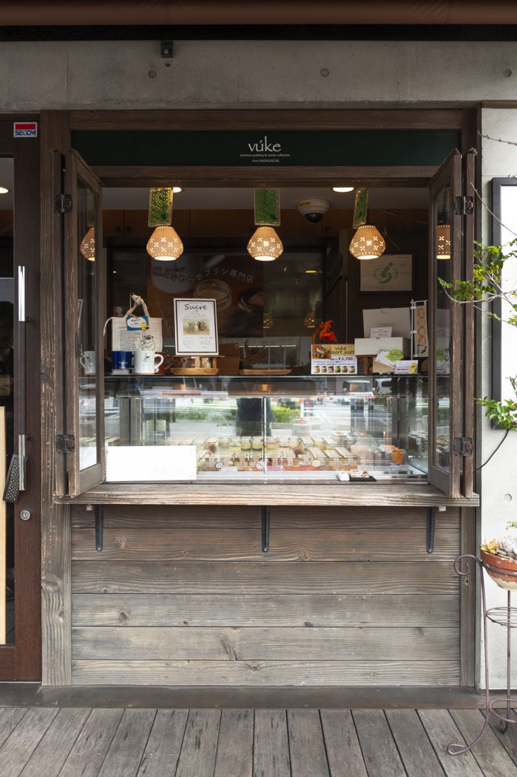 テイクアウト専門。