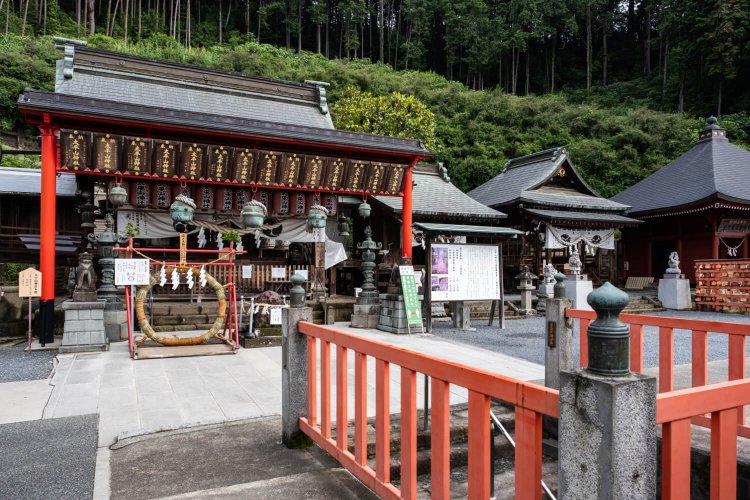 慈覚大師により天長4年（827）創建されたと伝わる太平山神社。