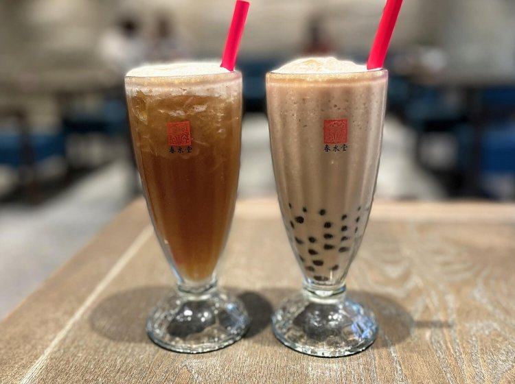 愛玉鉄観音レモンティー 600円。タピオカミルクティー 600円。