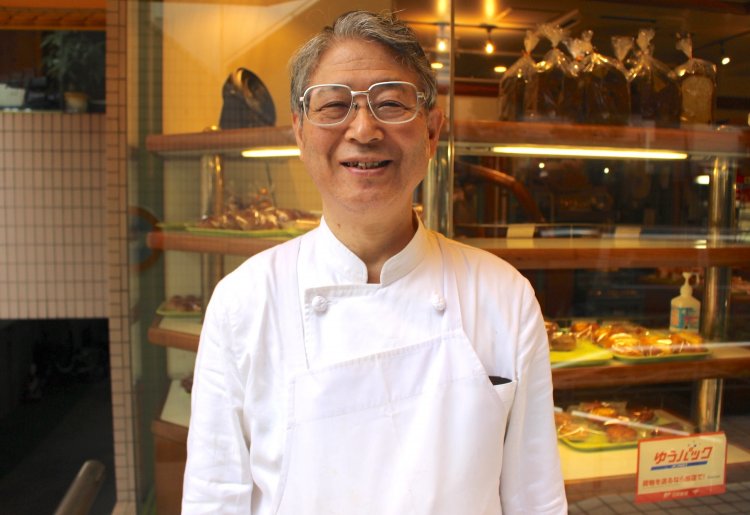 ３代目の宮川正太郎さん。趣味はなんと甲冑の制作！