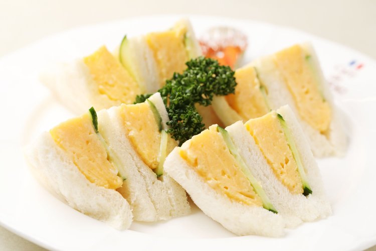 東京屈指のふわふわ玉子サンド660円。