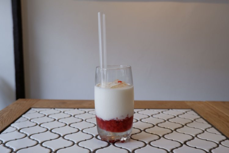 イチゴミルク600円。