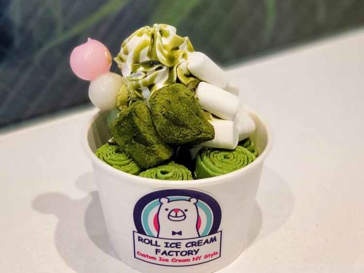 Matcha Kiss テイクアウト850円、イートイン865円。