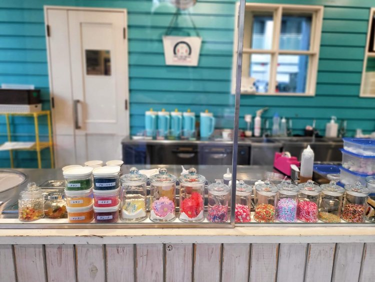 ロールアイスクリームファクトリー