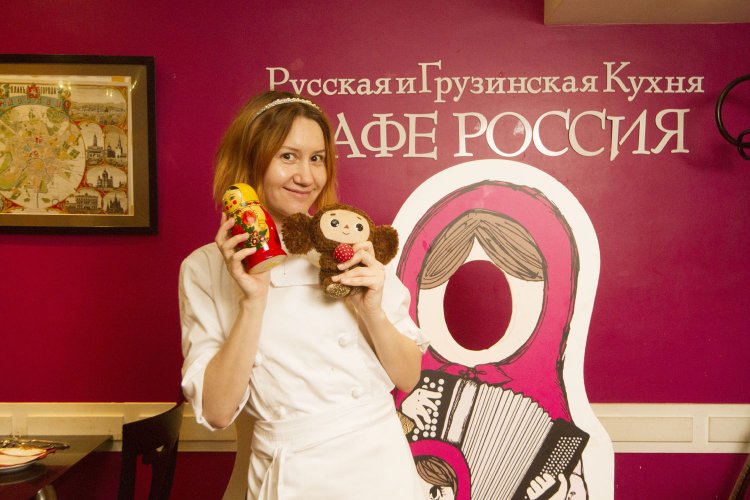 店内ではスタッフやお客さんのロシア語が飛び交う。現地度高し。