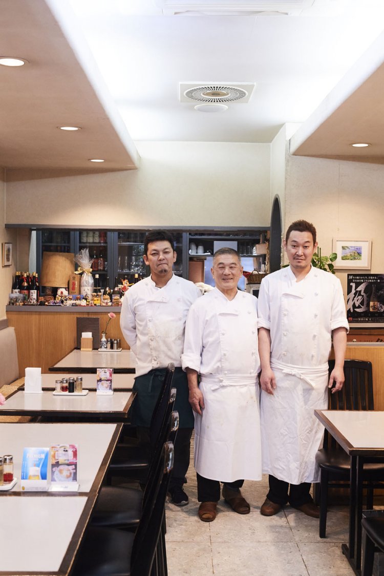 右から五十嵐さん、落合さん、佐伯さん。