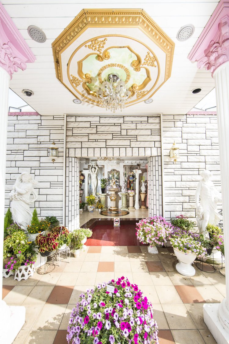 入り口からベルサイユ！