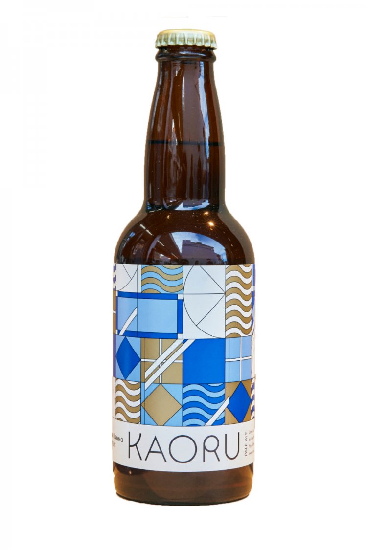 塩と米を用い、かつて海苔の養殖が盛んだった大森の海の香りを表現。純米酒のような後味があり、和食にも合う。ビール名は別荘地を山王小学校に提供した井上馨から。750円