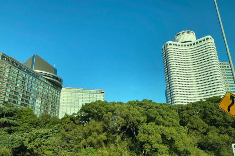 「ホテルニューオータニ」。