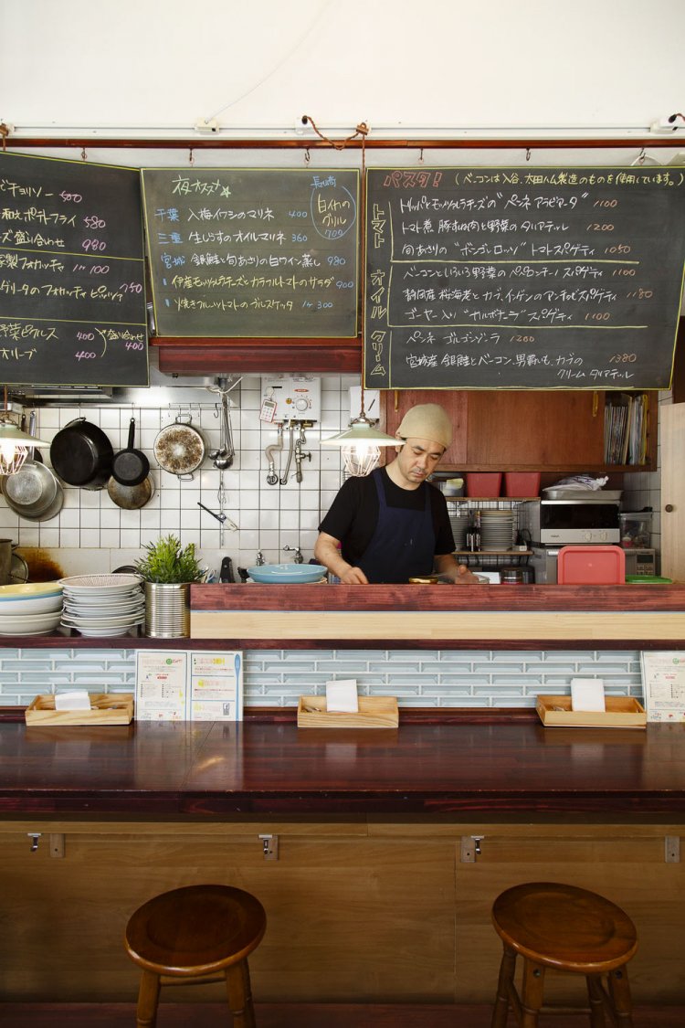 テーブル席もある。