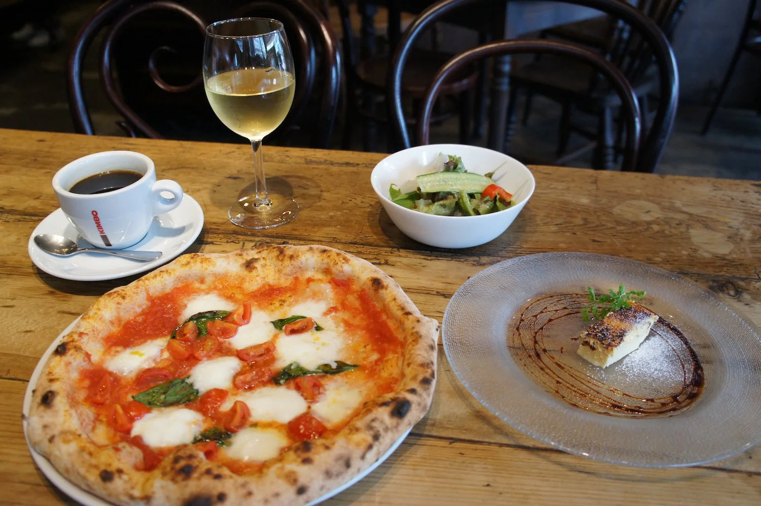 国分寺の駅近イタリアン ジャポリボタニカ で 熱々の香ばしいマルゲリータがイチオシのランチコースを堪能する さんたつ By 散歩の達人