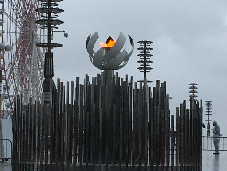 東京五輪11聖火台