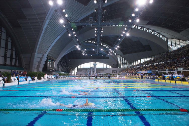 辰巳国際水泳場。