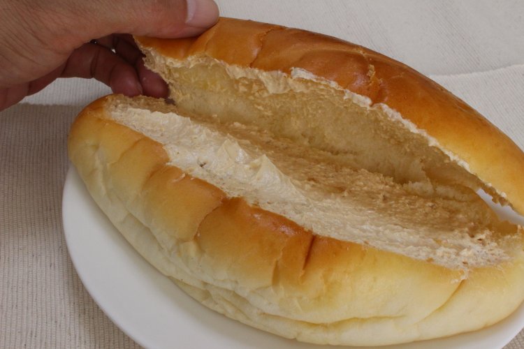 甘さ控えめでフワフワのピーナツバター。