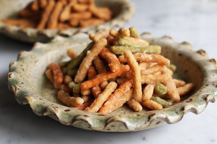 『小桜』を代表するかりんとう「ゆめじ」。