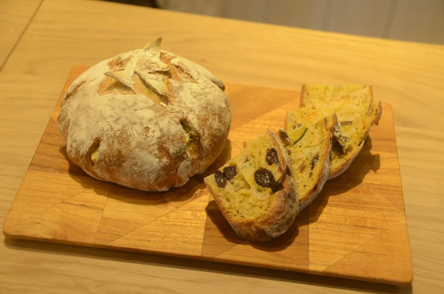 軽井沢の名店 沢村 が ベーカリー カフェ 沢村 として中目黒にオープン この街に愛される店にしたい ー毎日の食卓を彩る定番パン さんたつ By 散歩の達人