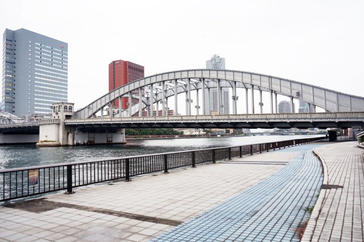 朝ドラ『おかえりモネ』ロス、菅波ロスのあなたに捧ぐ。清原果耶が演じたモネと歩く東京都中央区と気仙沼【朝ドラ妄想散歩】