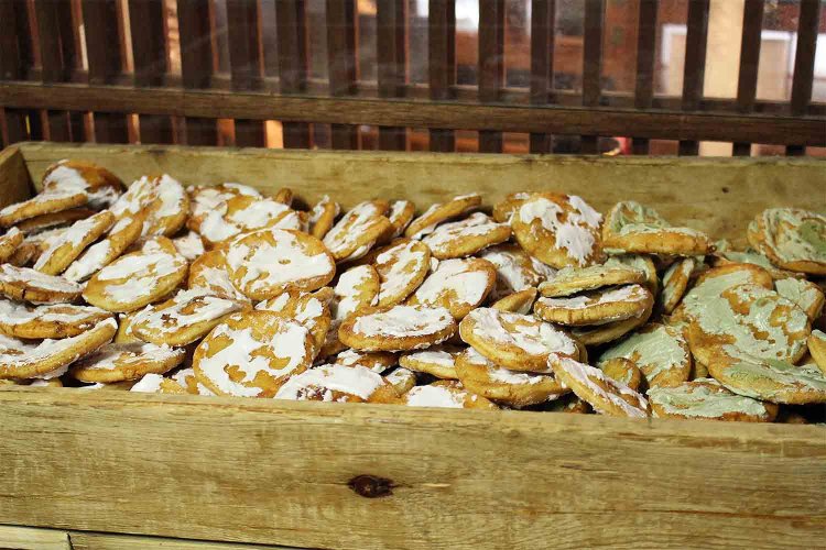 左は白雪、右は抹茶。