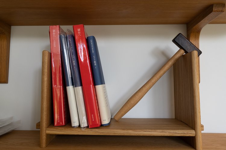 『kijirushi』のブックスタンドは、今も『park』で取り扱っている。