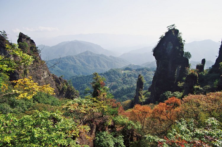 第四石門そばの絶景の上からの景色。「日暮らしの景」といわれる。