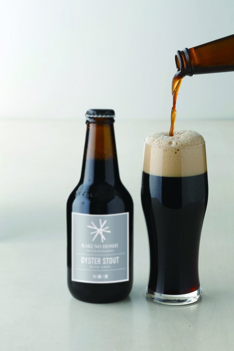 牡蠣エキス入りオリジナルクラフトビール「オイスタースタウト」がおすすめ！　樽生 アサヒスーパードライエクストラコールド649円など。