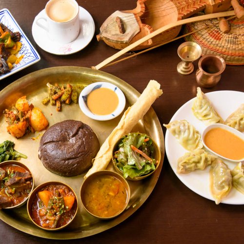 まるでカトマンズの下町！？新大久保のネパール料理レストラン『ソルティカージャガル』